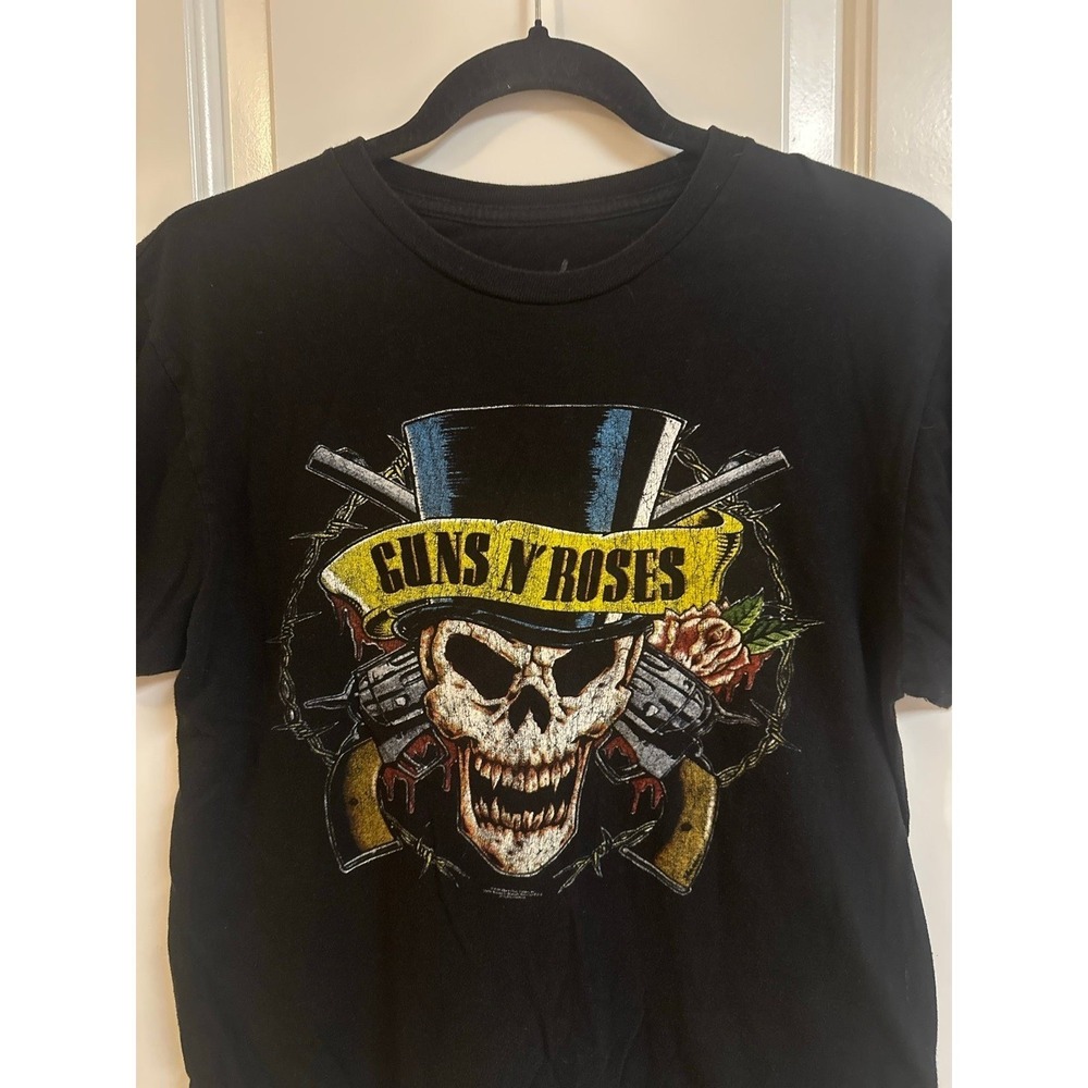 Guns N Roses Men's T-Shirt, Black, Small